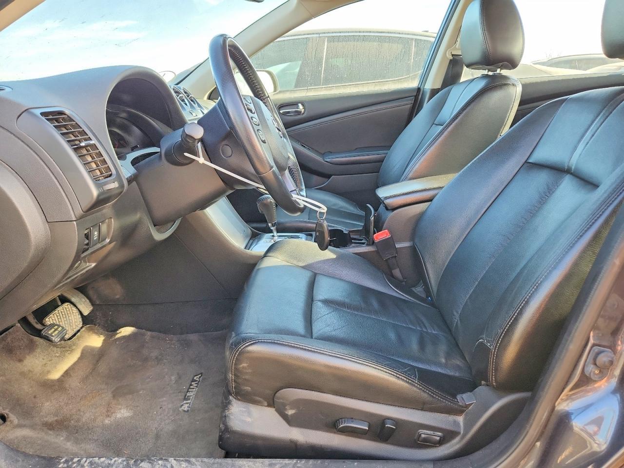 2011 NISSAN ALTIMA
