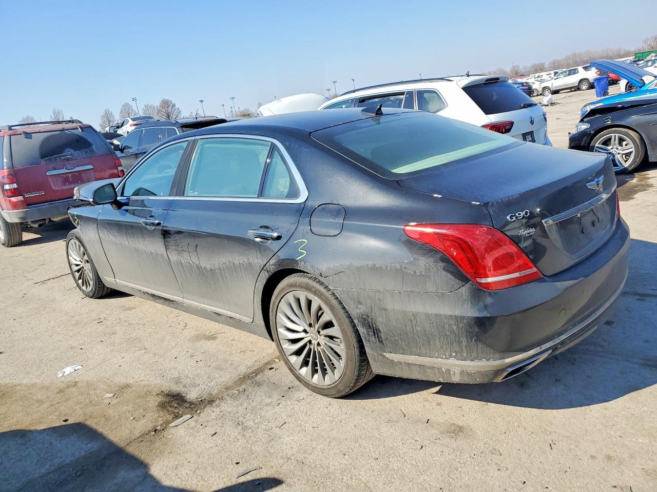 2017 GENESIS G90