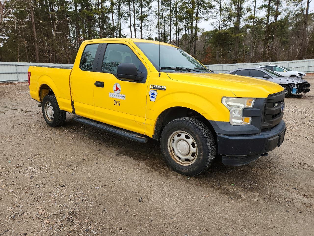 2015 FORD F-150