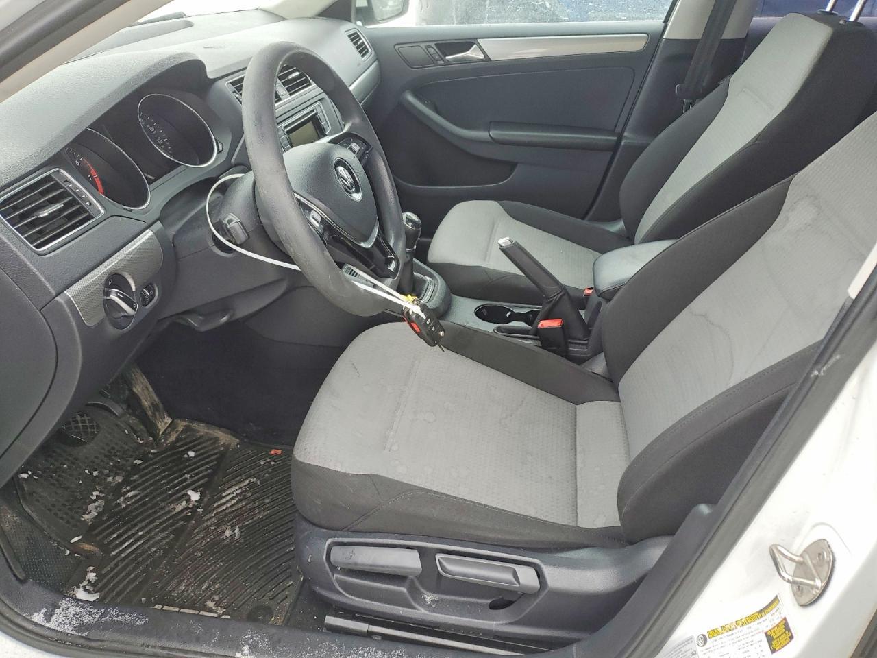 2017 VOLKSWAGEN JETTA