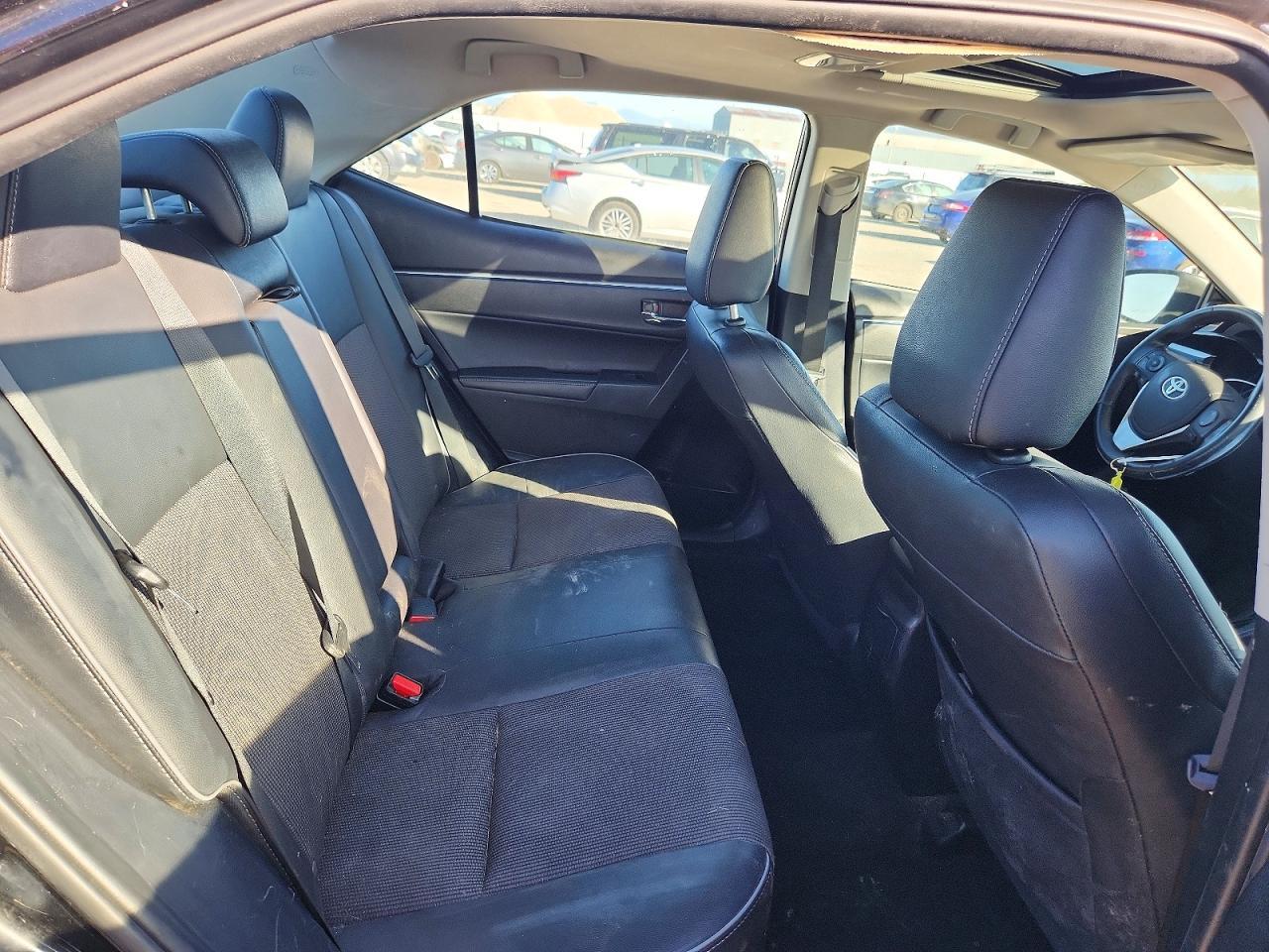 2015 TOYOTA COROLLA