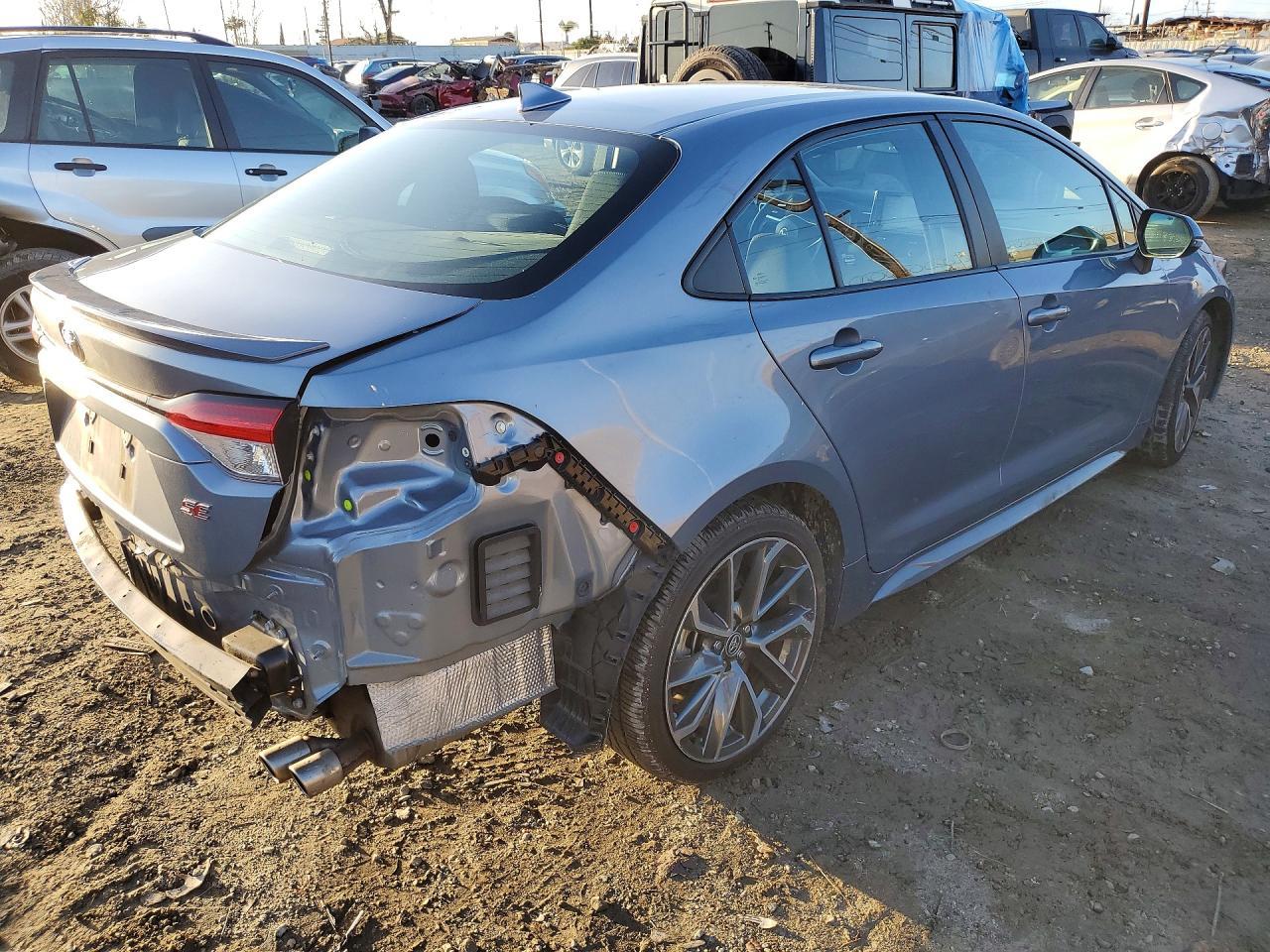 2021 TOYOTA COROLLA