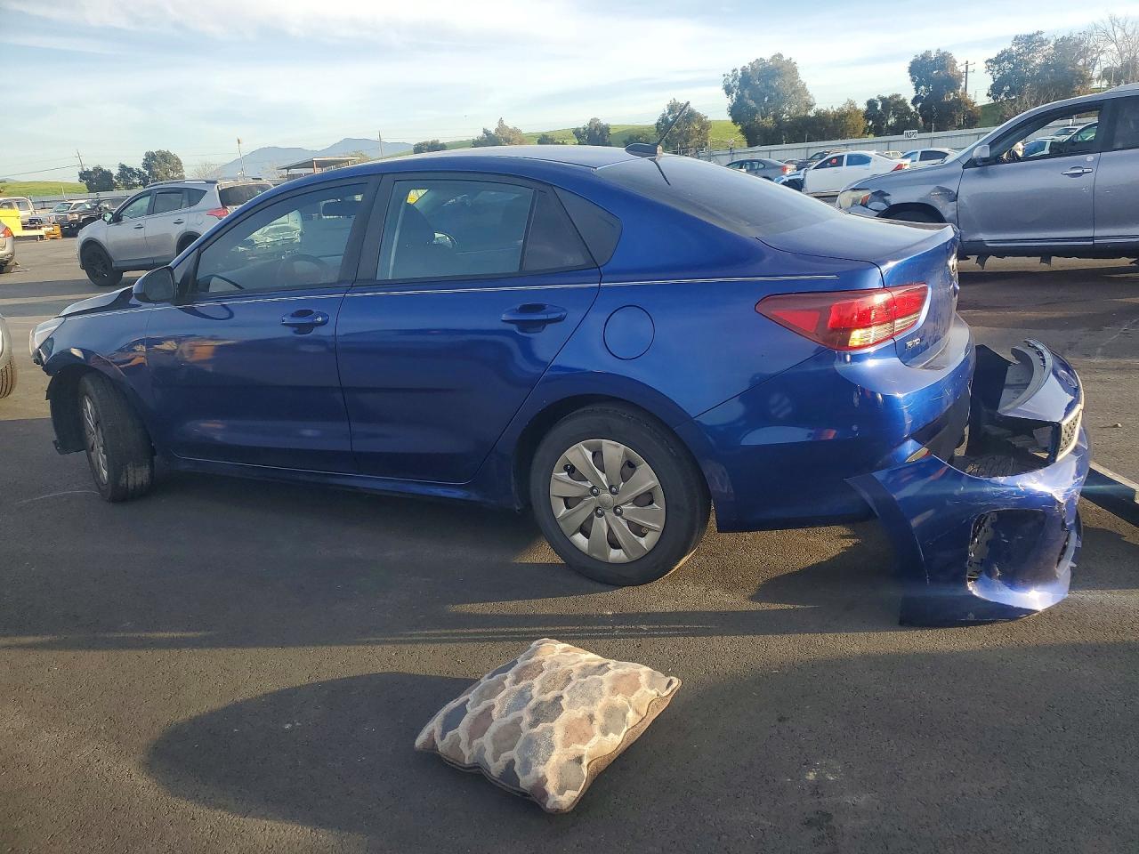 2018 KIA RIO