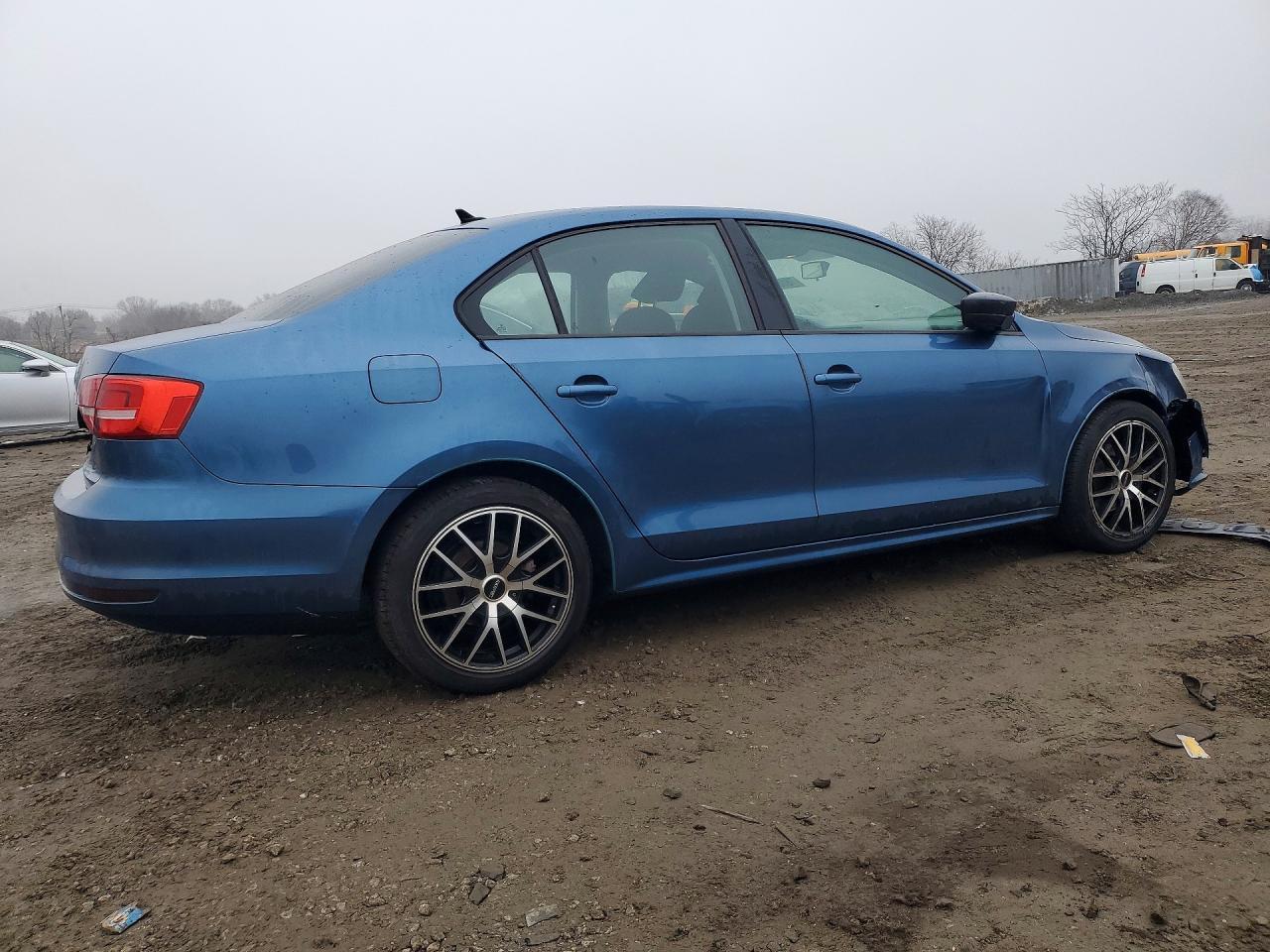 2015 VOLKSWAGEN JETTA