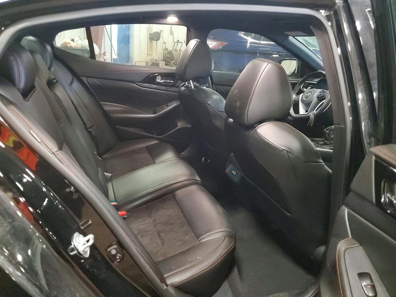 2021 NISSAN Maxima