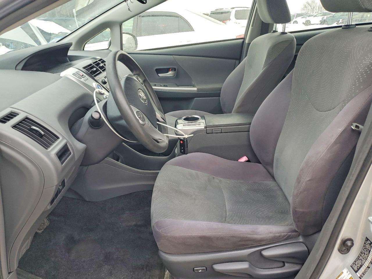 2012 TOYOTA PRIUS V