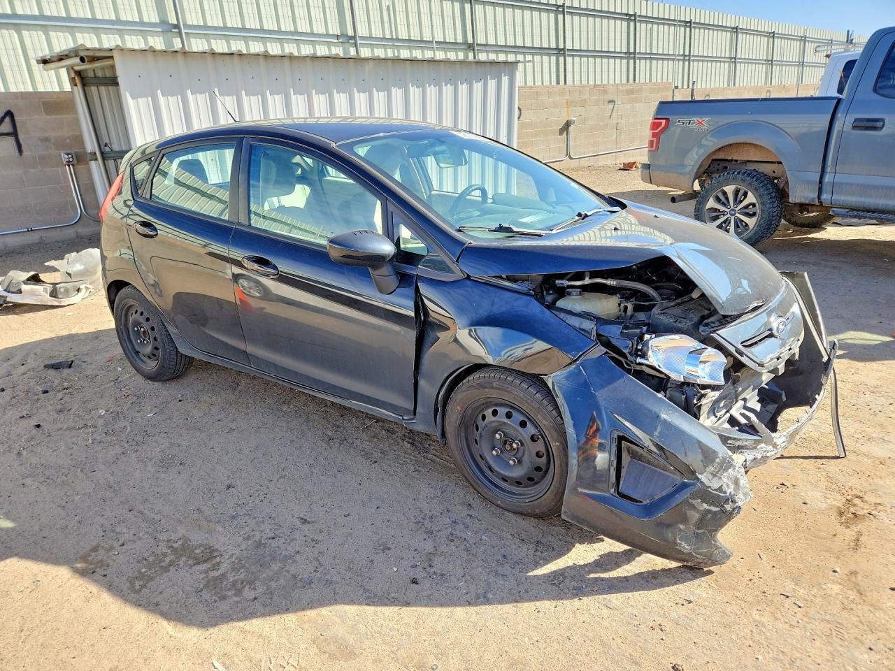 2013 FORD Fiesta