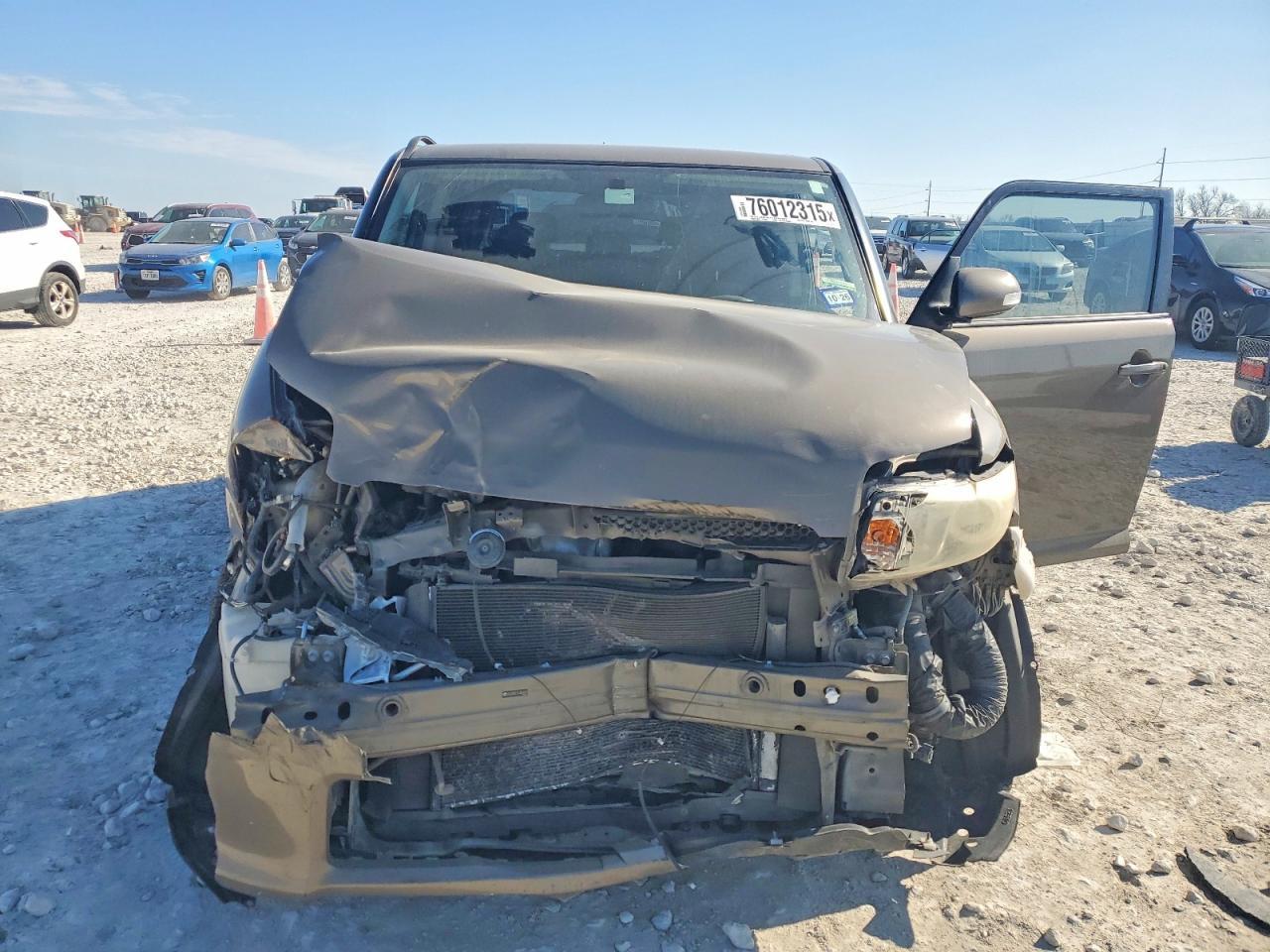 2012 TOYOTA SCION