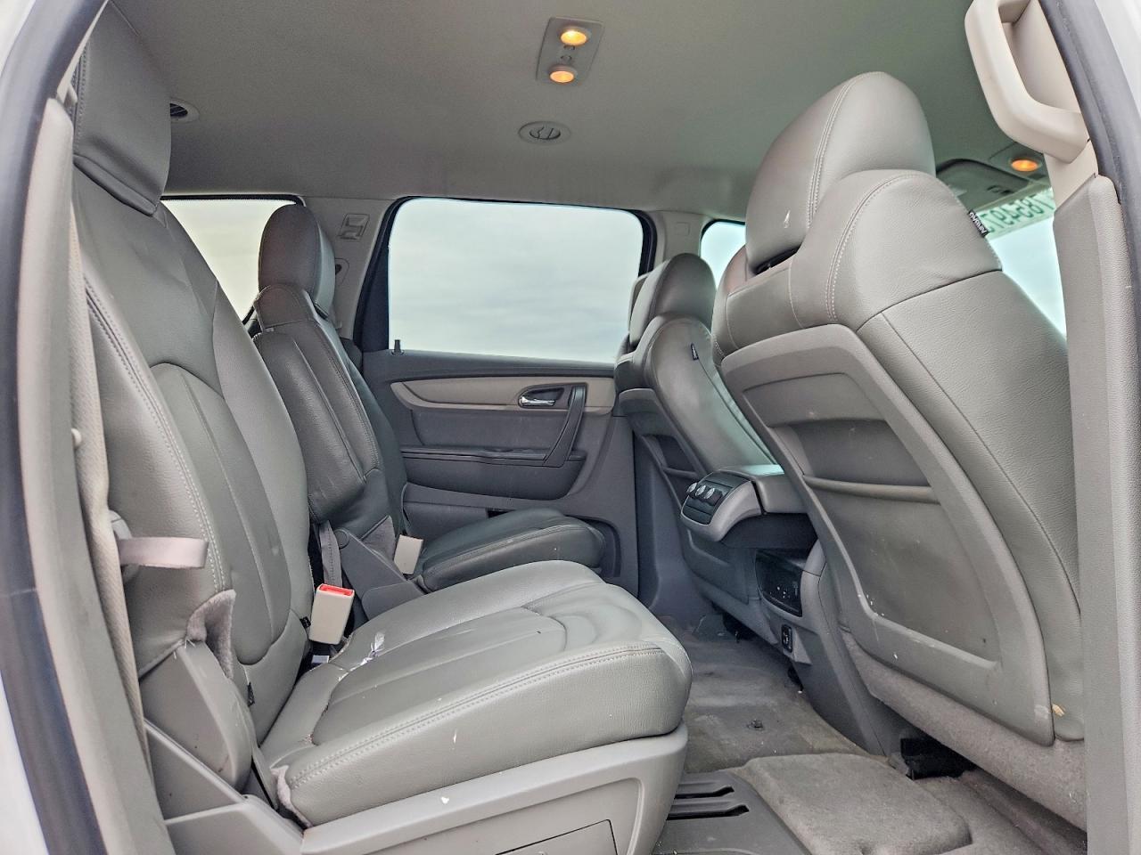2017 CHEVROLET TRAVERSE