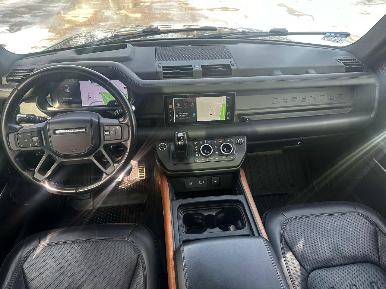 2020 LAND ROVER Defender