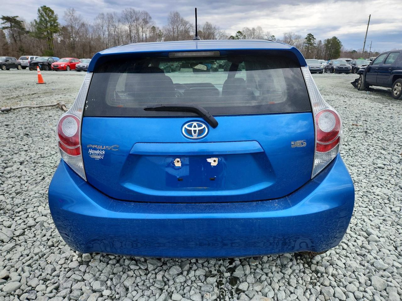 2012 TOYOTA Prius c