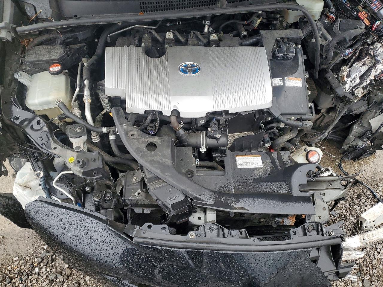 2016 TOYOTA PRIUS