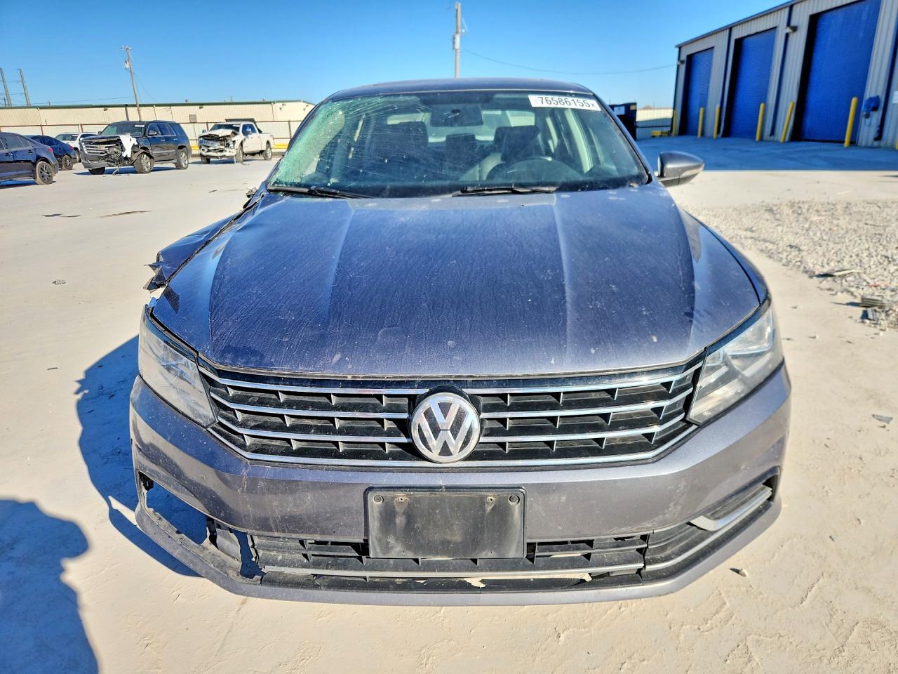 2017 VOLKSWAGEN Passat