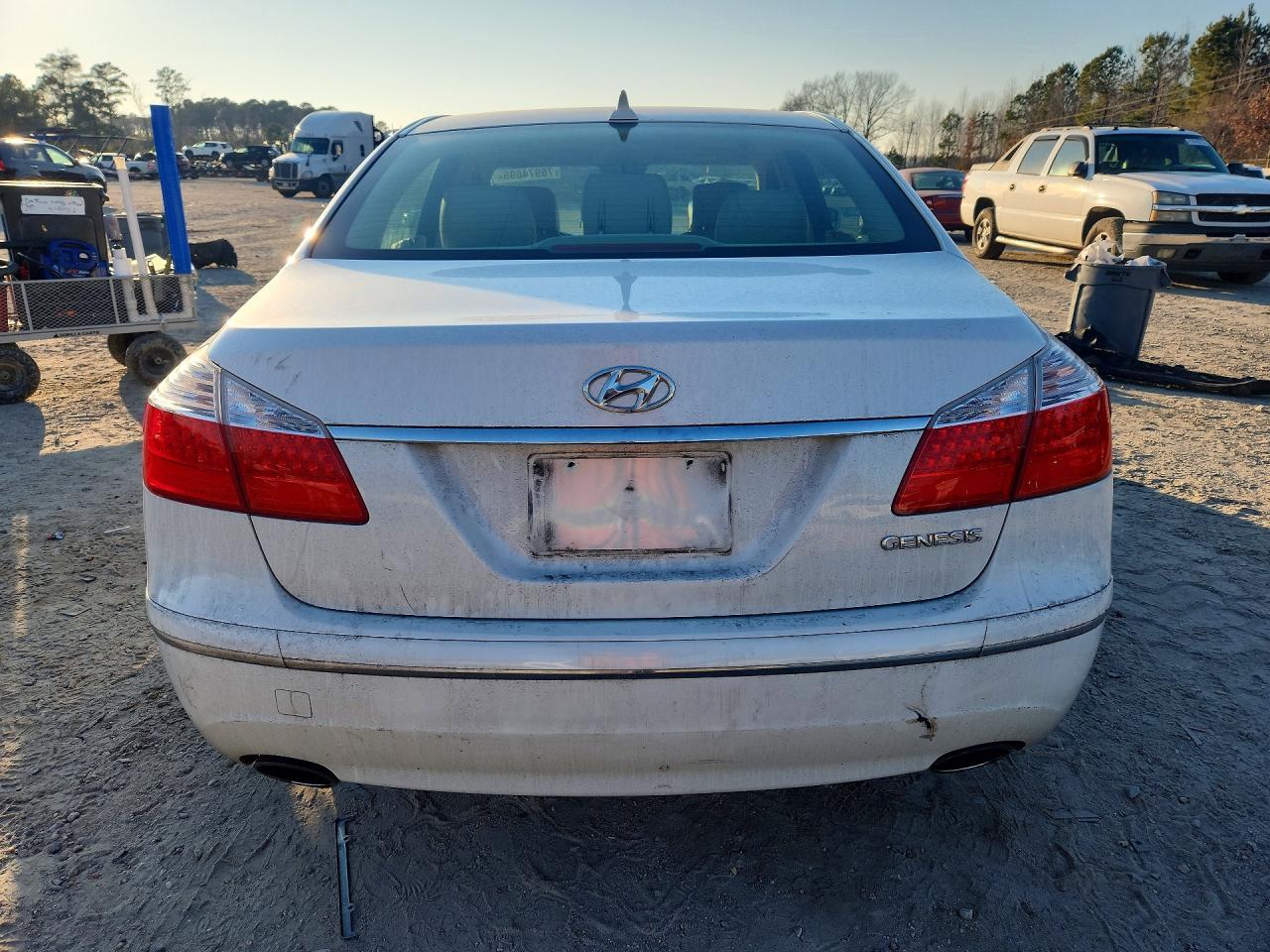 2011 HYUNDAI GENESIS
