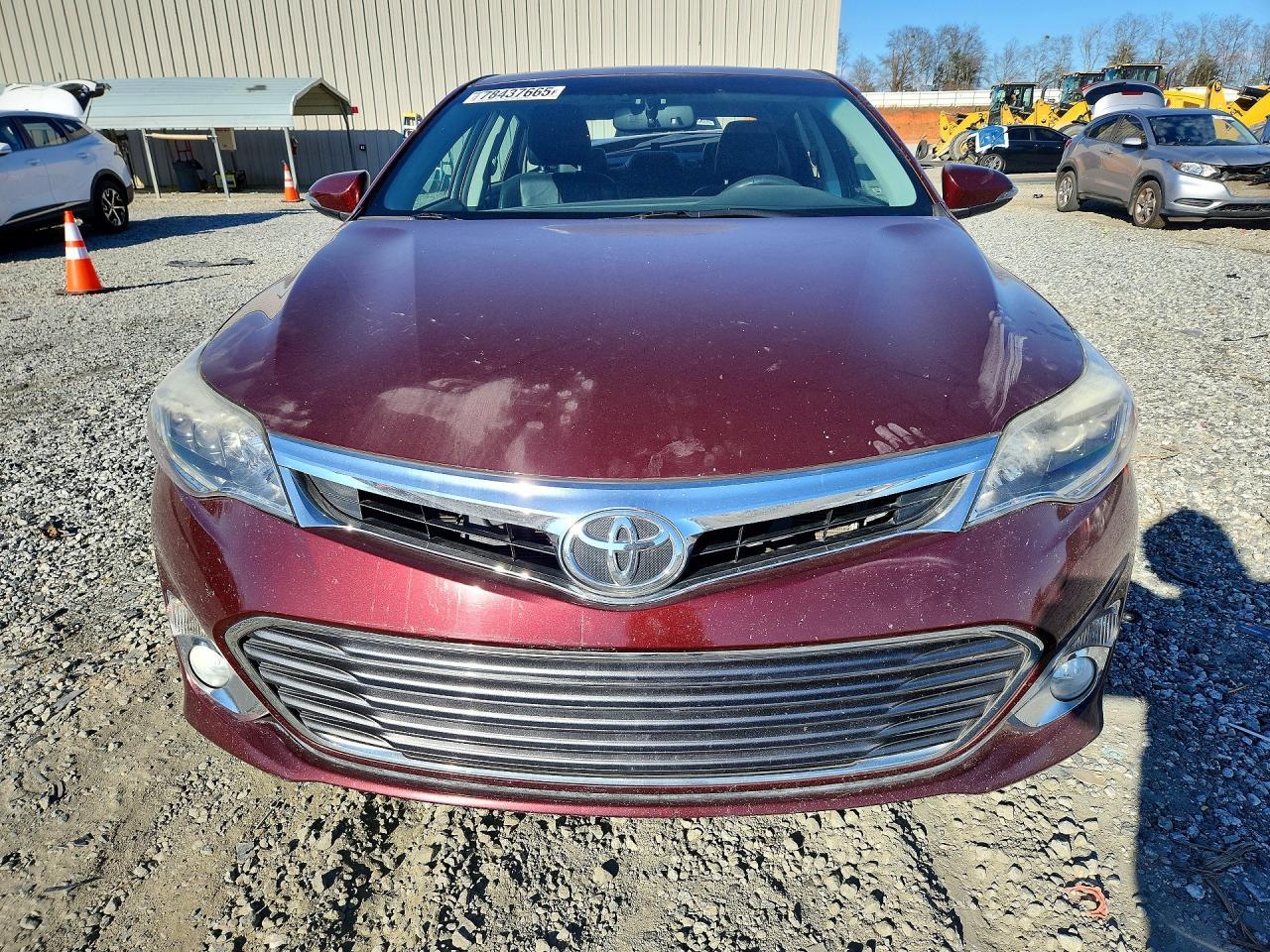 2013 TOYOTA Avalon