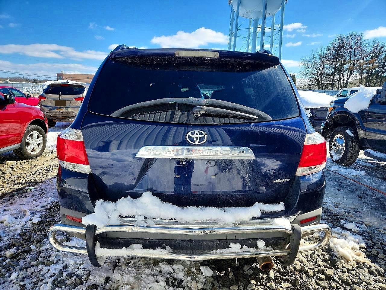 2011 TOYOTA HIGHLANDER