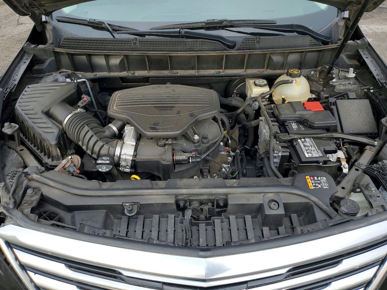 2017 CADILLAC XT5