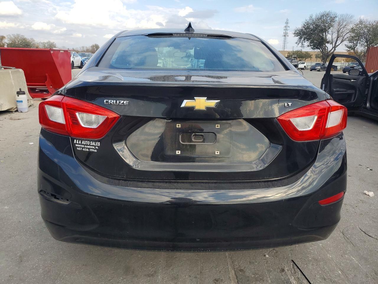 2017 CHEVROLET CRUZE