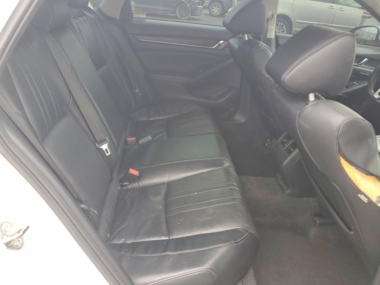 2018 HONDA ACCORD