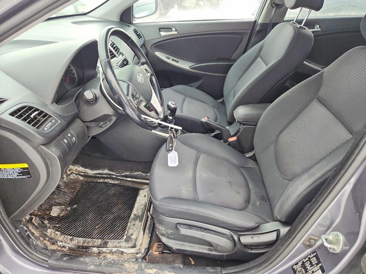 2016 HYUNDAI ACCENT