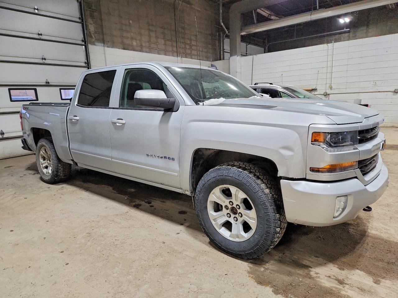 2017 CHEVROLET Silverado