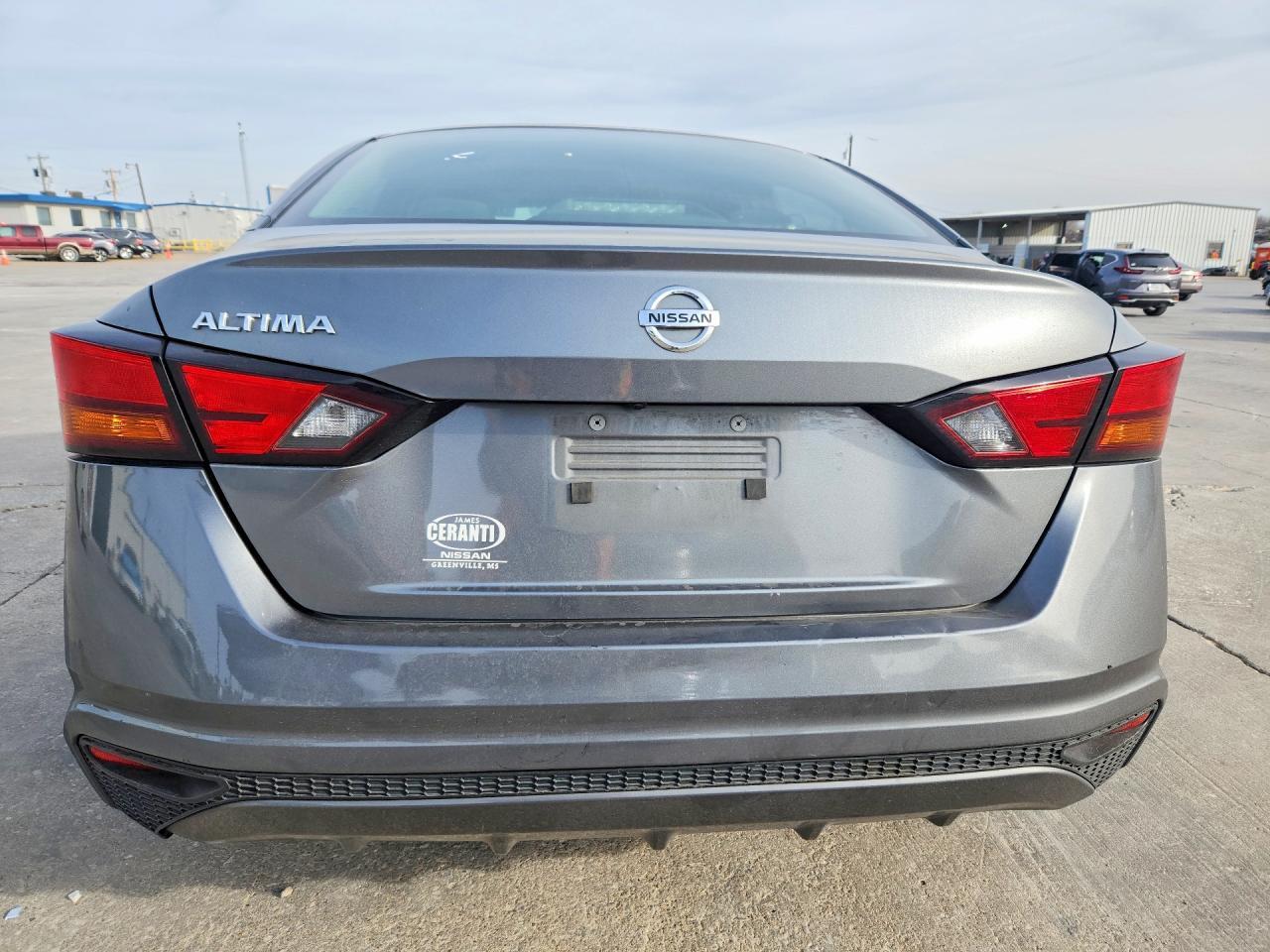 2022 NISSAN ALTIMA