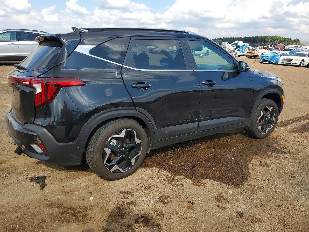 2025 KIA SELTOS