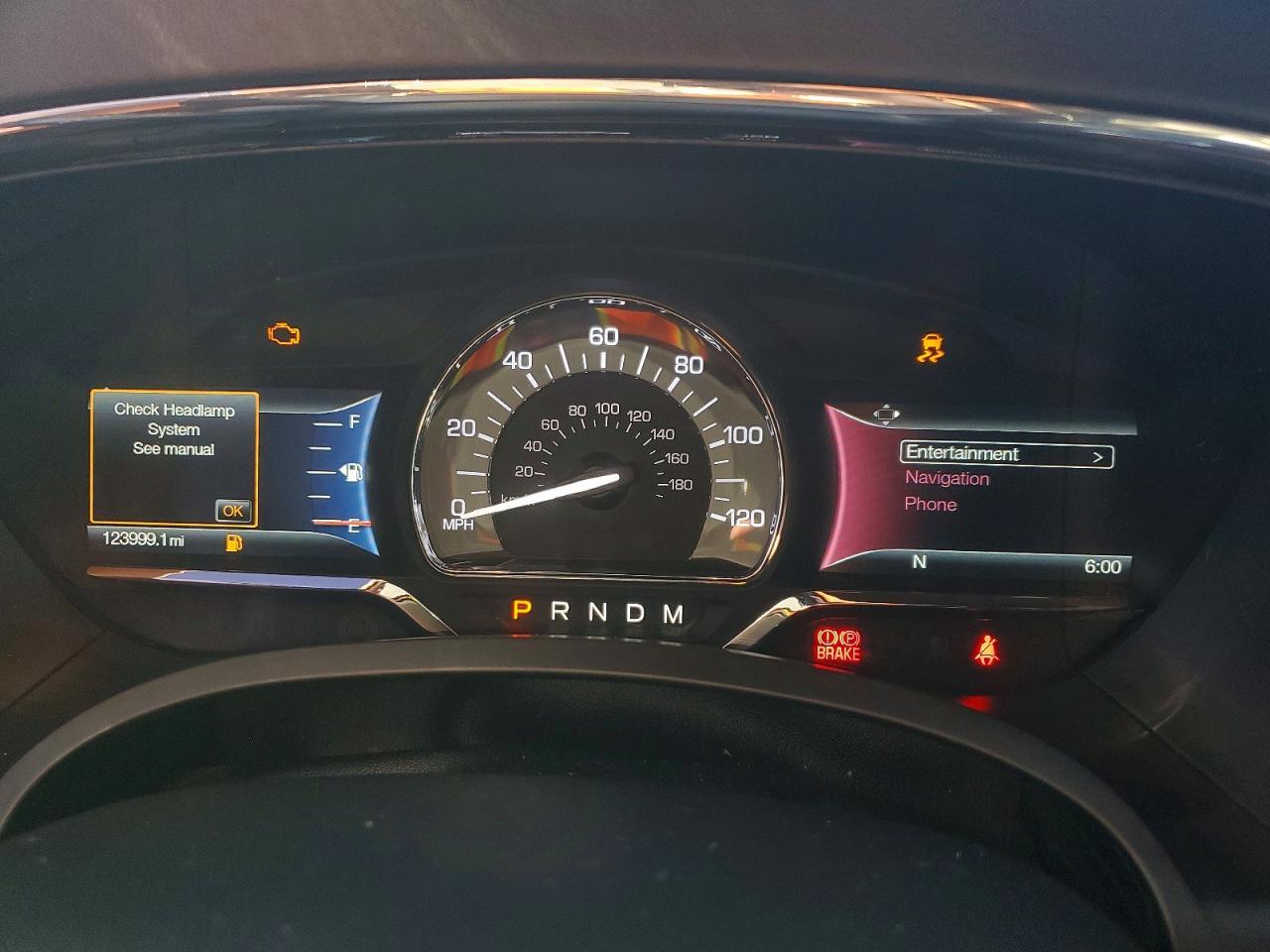 2016 LINCOLN Navigator