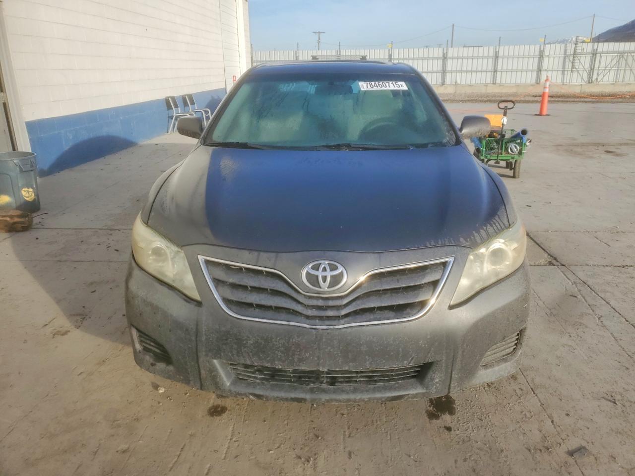 2011 TOYOTA CAMRY