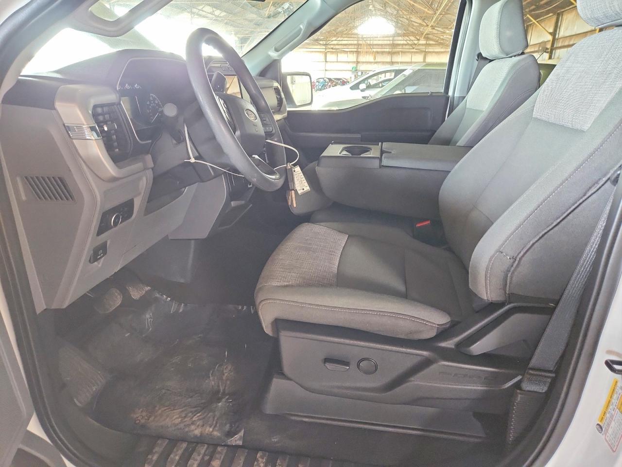 2023 FORD F-150 Lightning