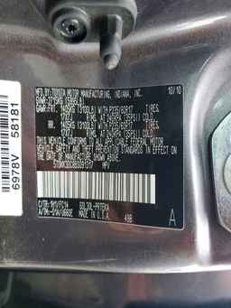 2011 TOYOTA SIENNA