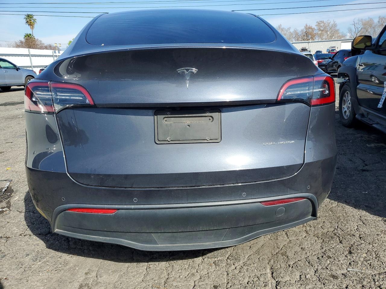 2021 TESLA MODEL Y