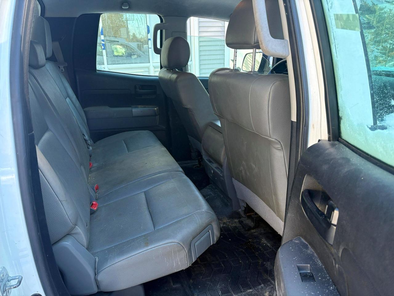 2012 TOYOTA TUNDRA