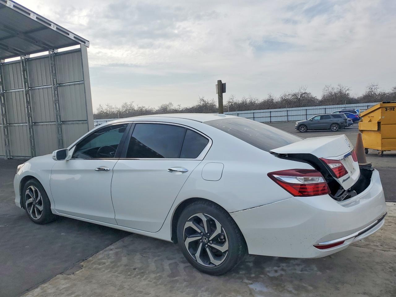 2017 HONDA ACCORD