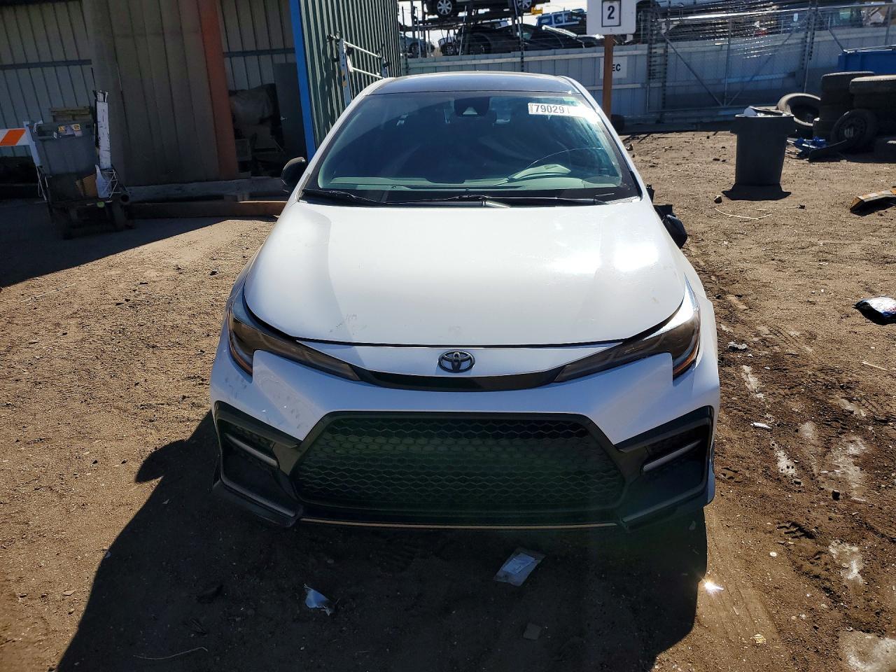 2021 TOYOTA COROLLA