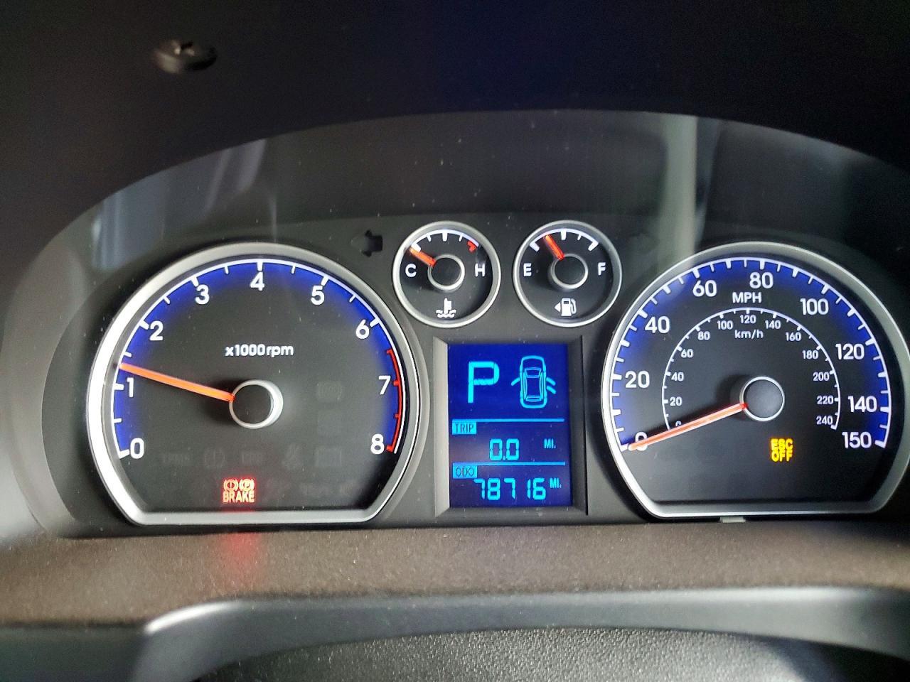 2011 HYUNDAI ELANTRA