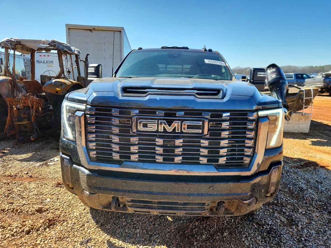 2024 GMC Sierra