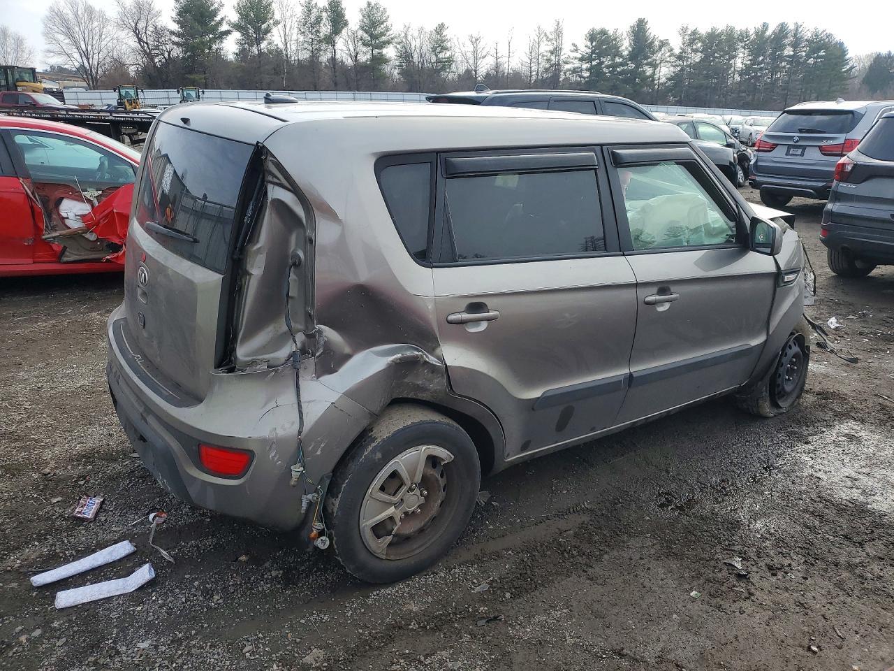 2013 KIA SOUL