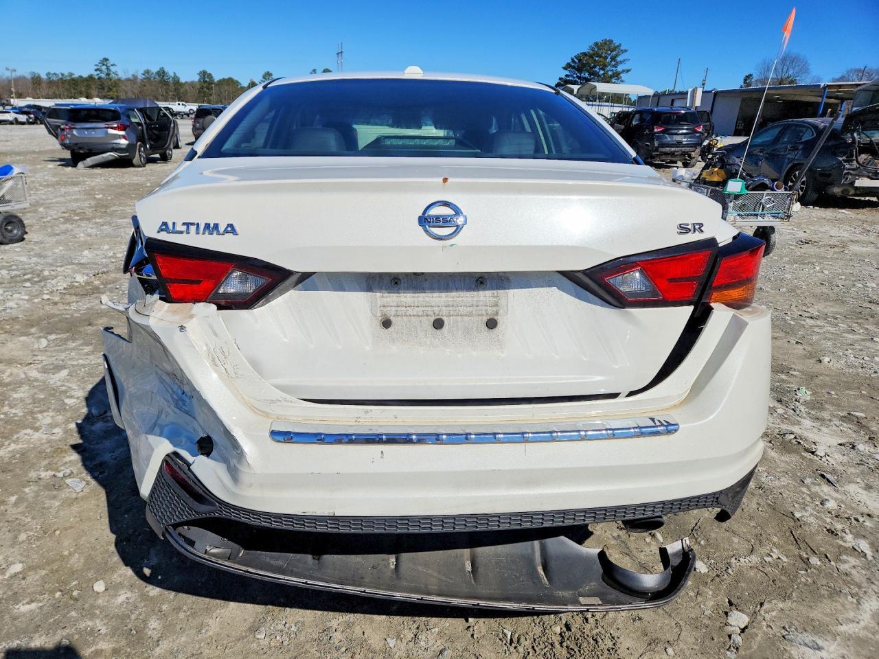 2019 NISSAN ALTIMA