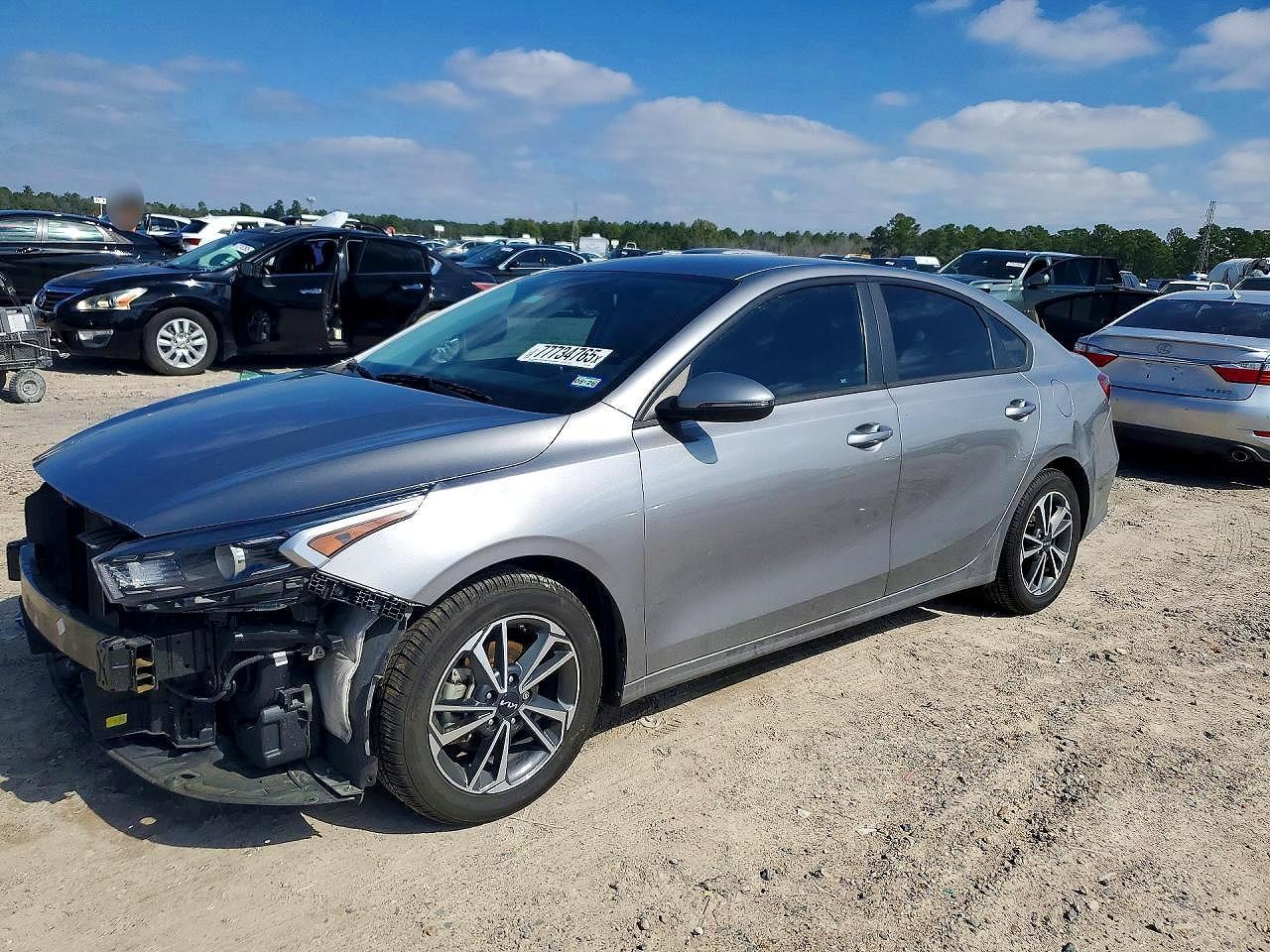 2023 KIA FORTE