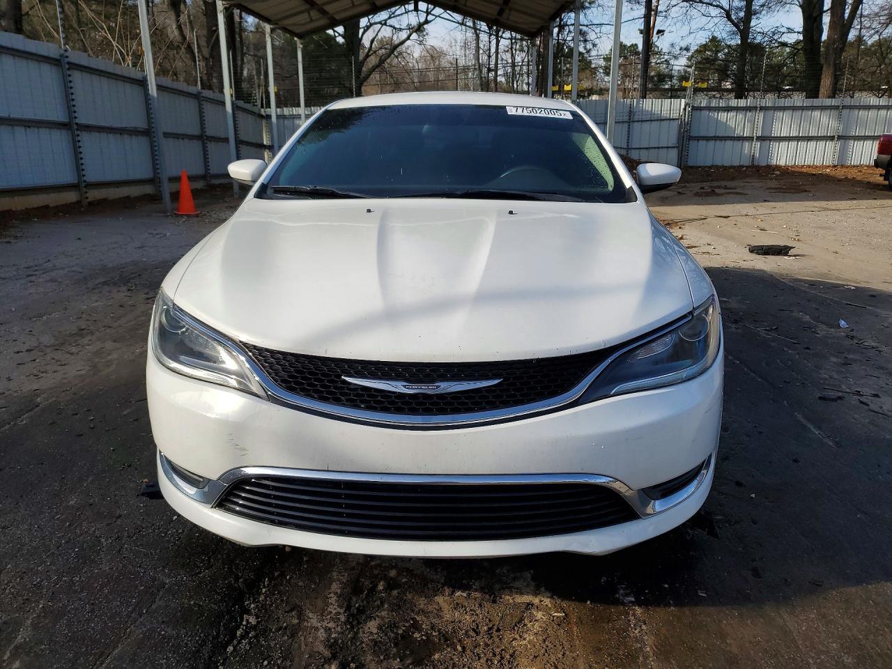 2015 CHRYSLER 200