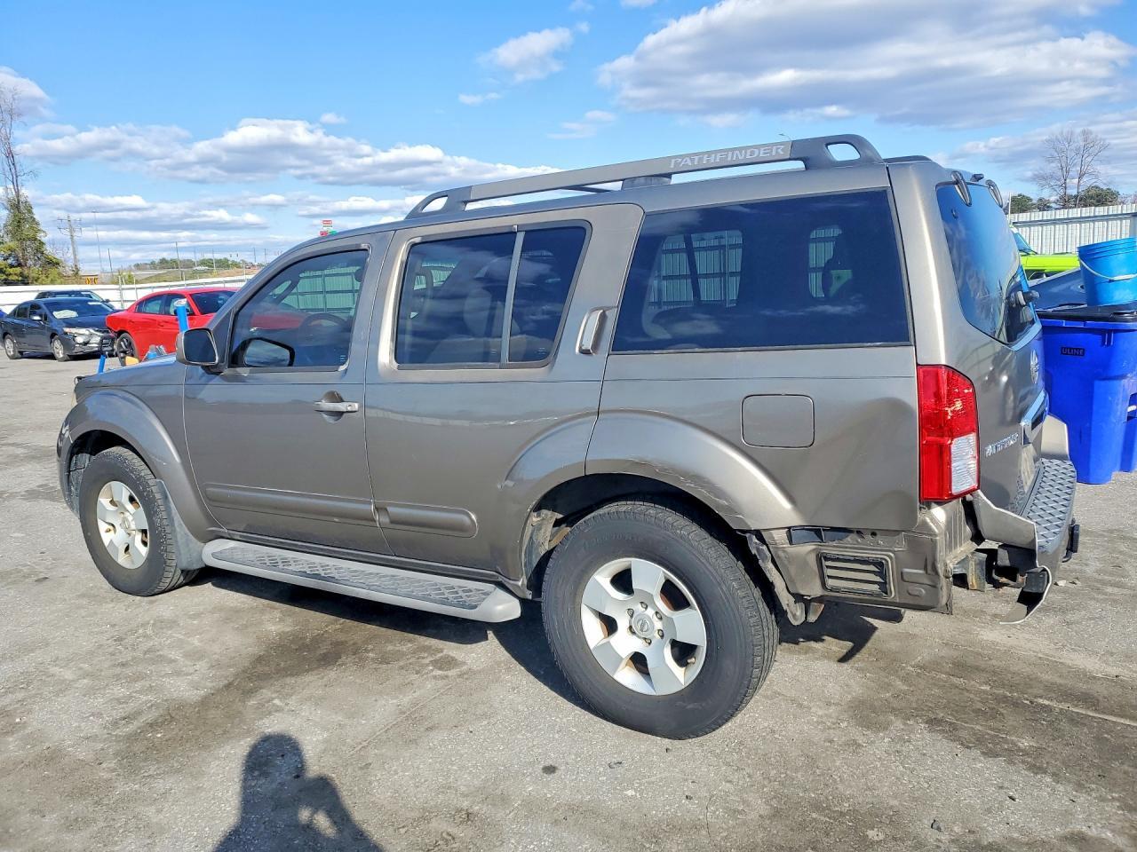 2005 NISSAN PATHFINDER