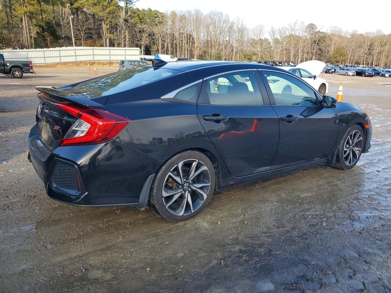2018 HONDA CIVIC