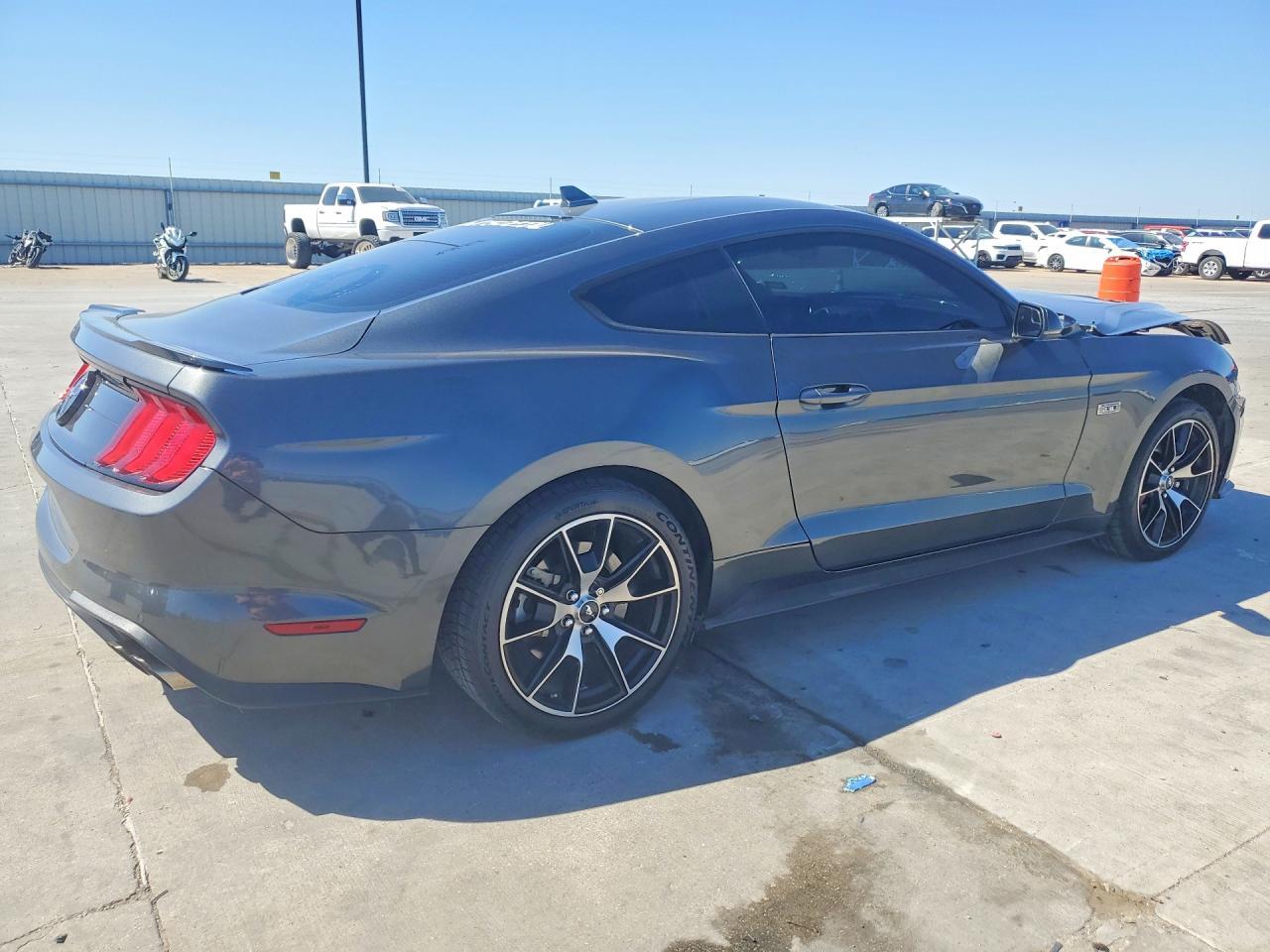 2020 FORD MUSTANG
