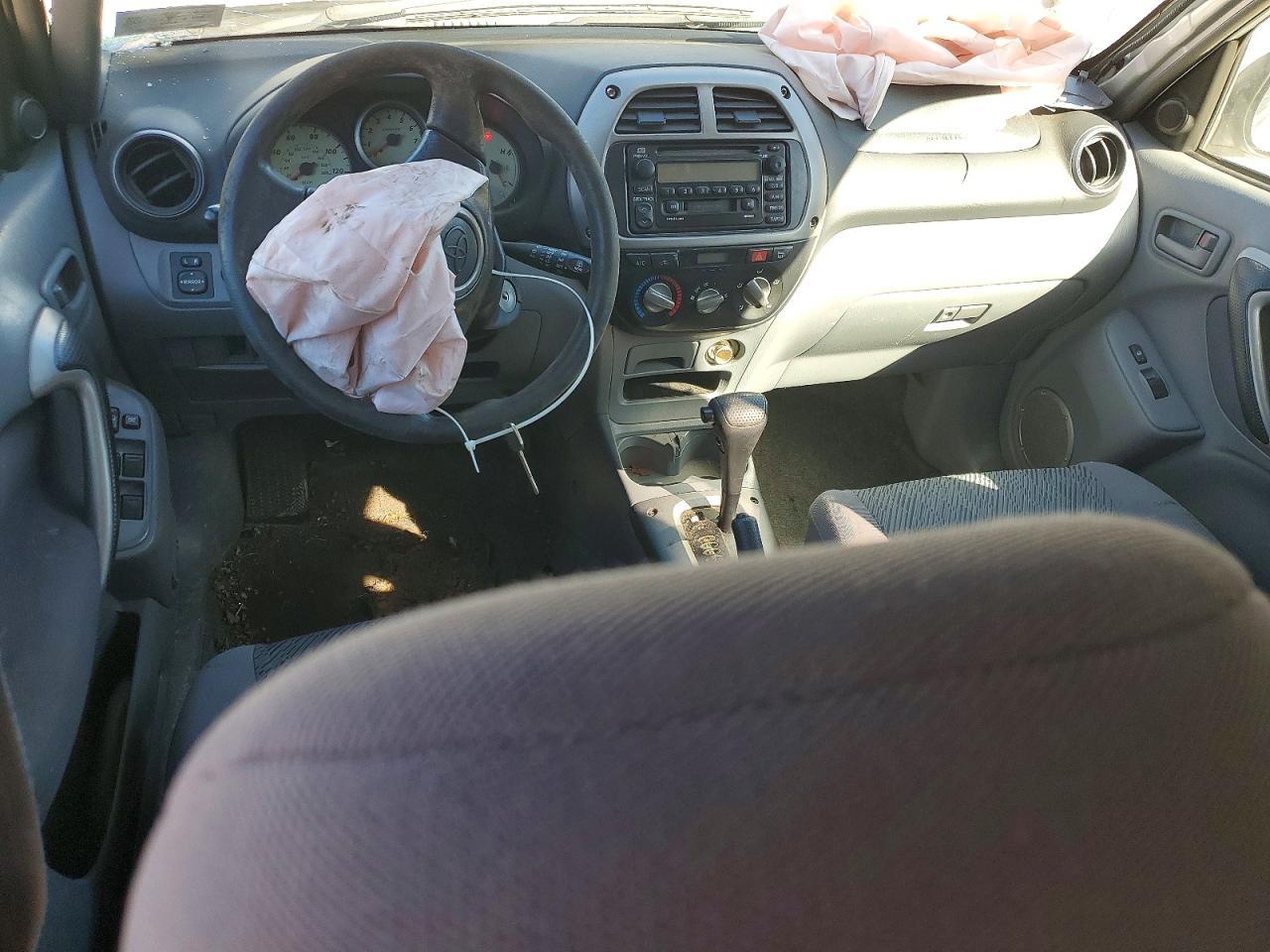 2002 TOYOTA RAV4