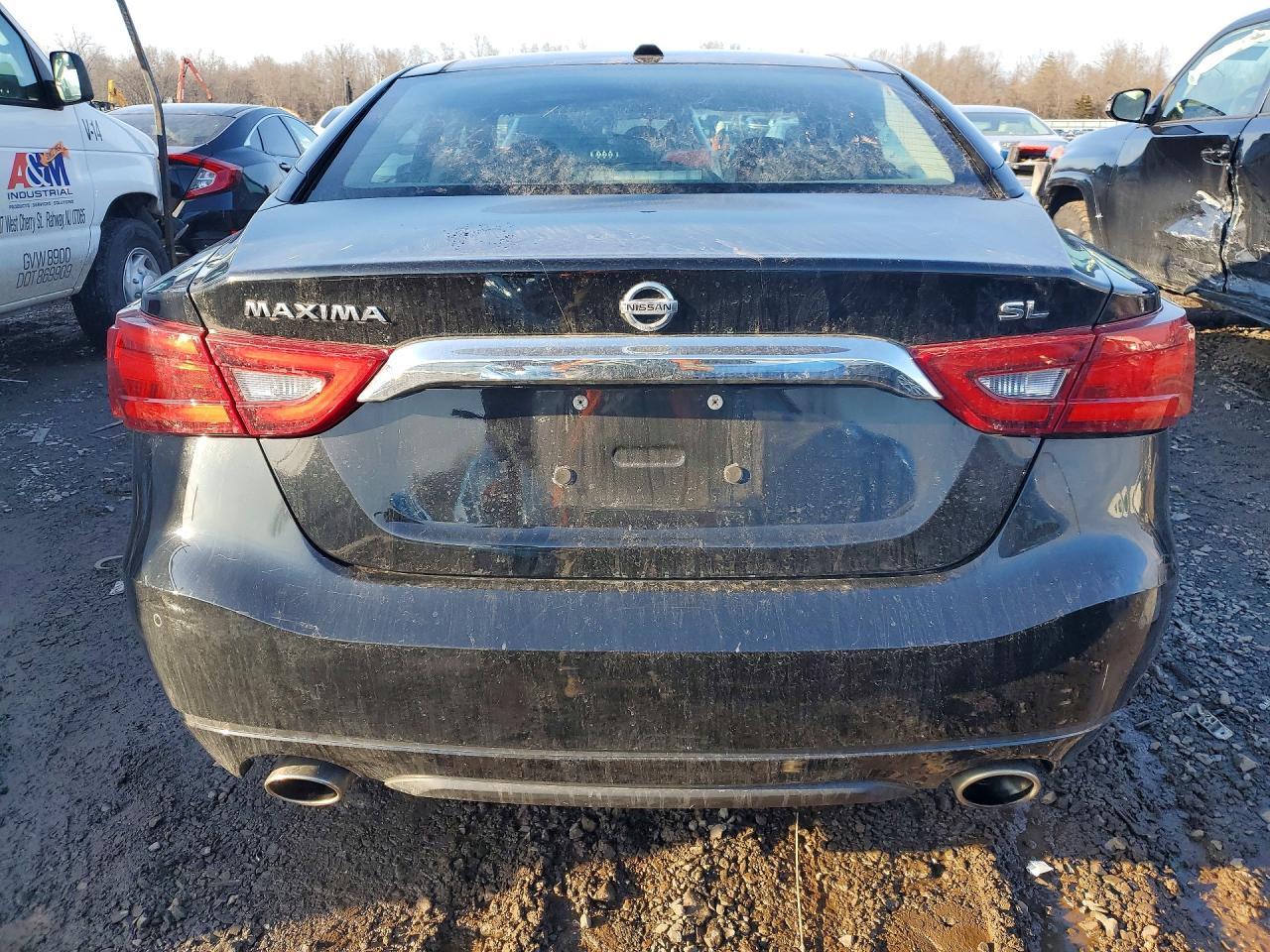 2018 NISSAN Maxima