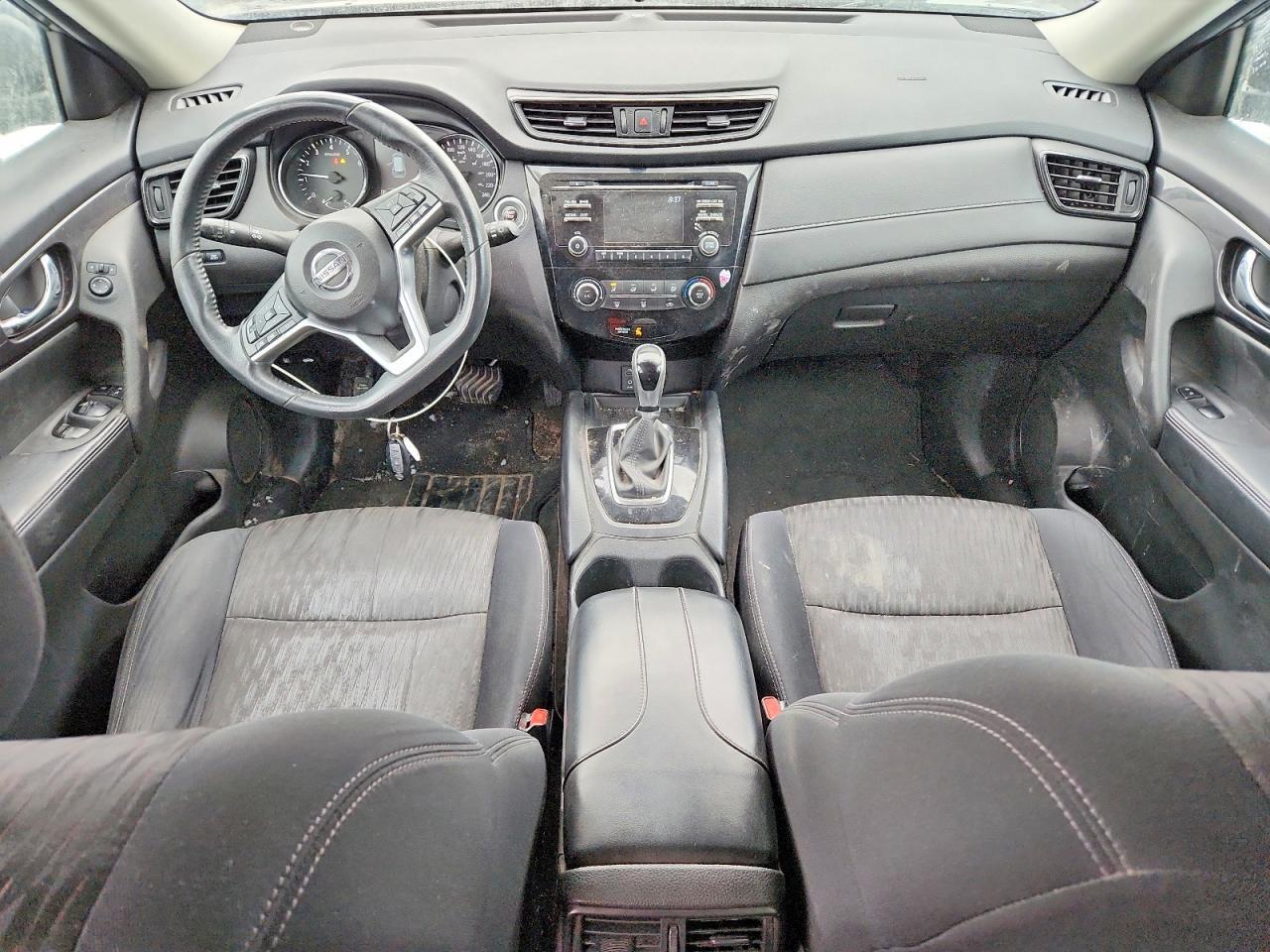 2017 NISSAN ROGUE
