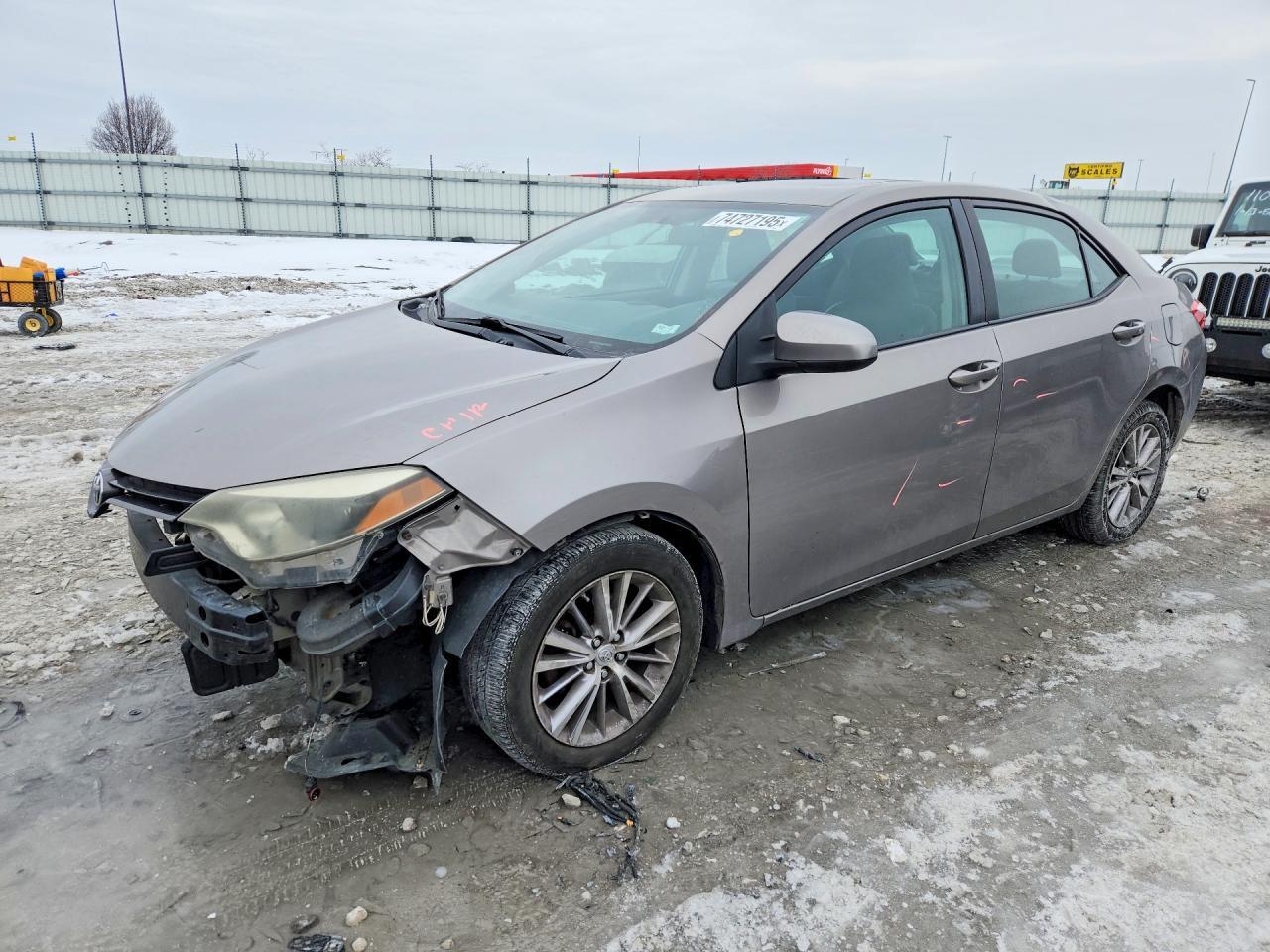 2015 TOYOTA COROLLA