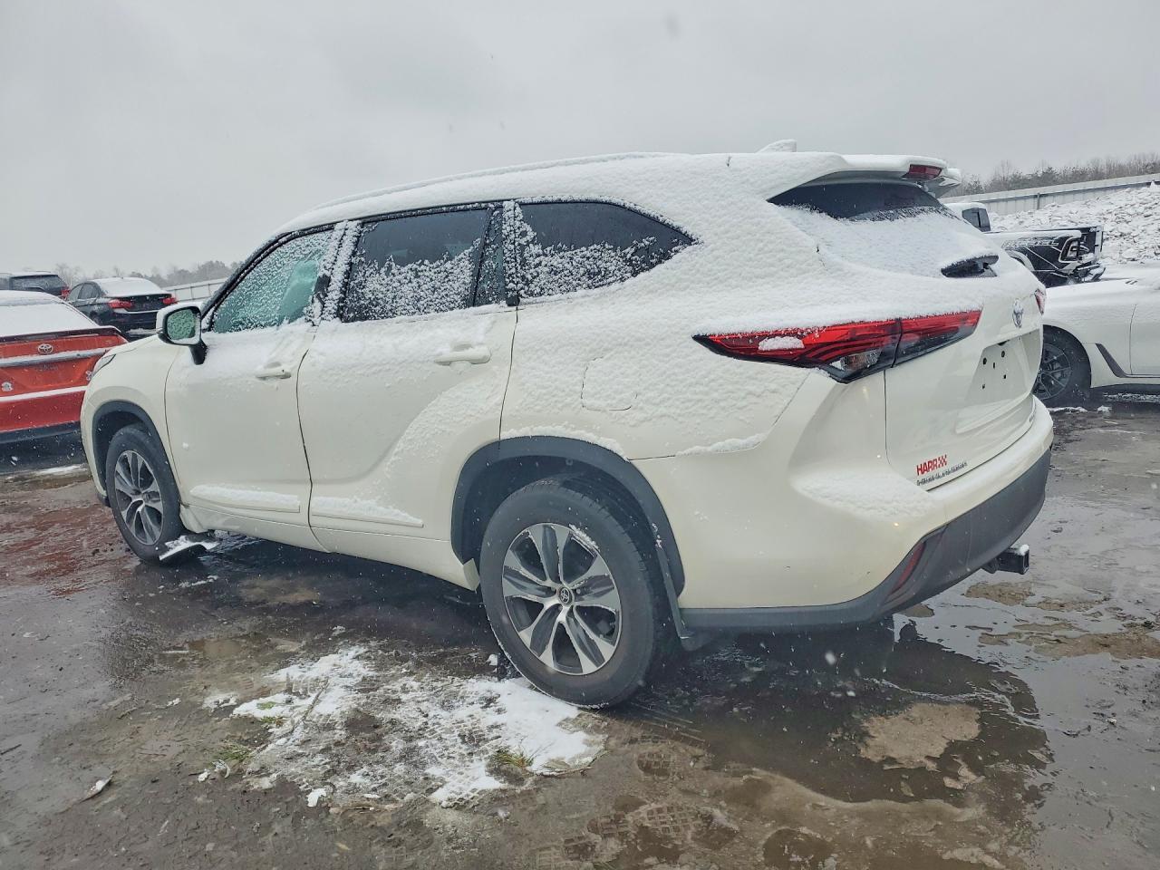 2021 TOYOTA HIGHLANDER