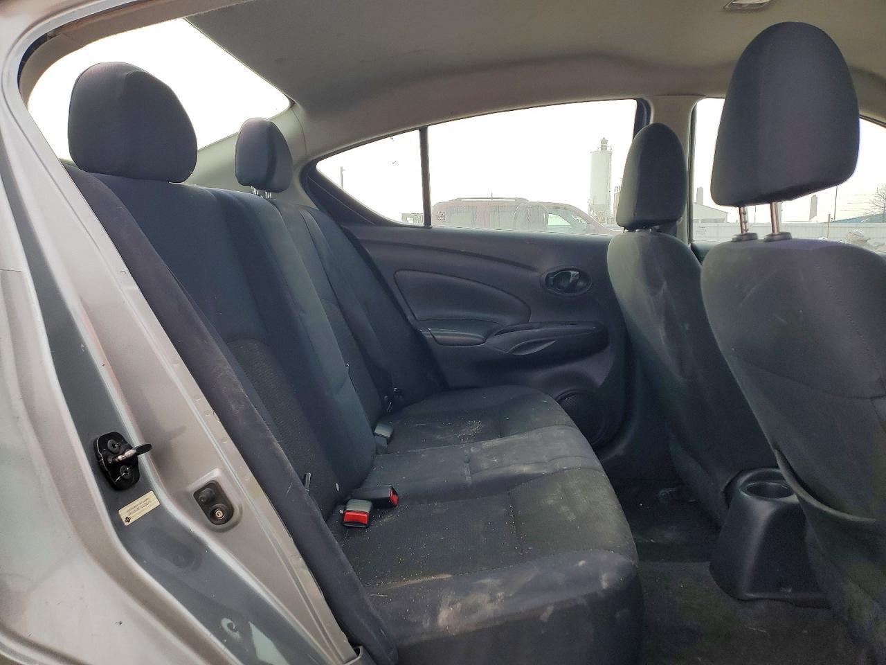 2012 NISSAN VERSA